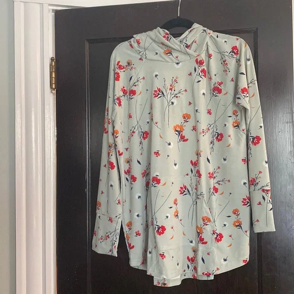 LuLaRoe Sweaters Lularoe Amber Hoodie Poshmark